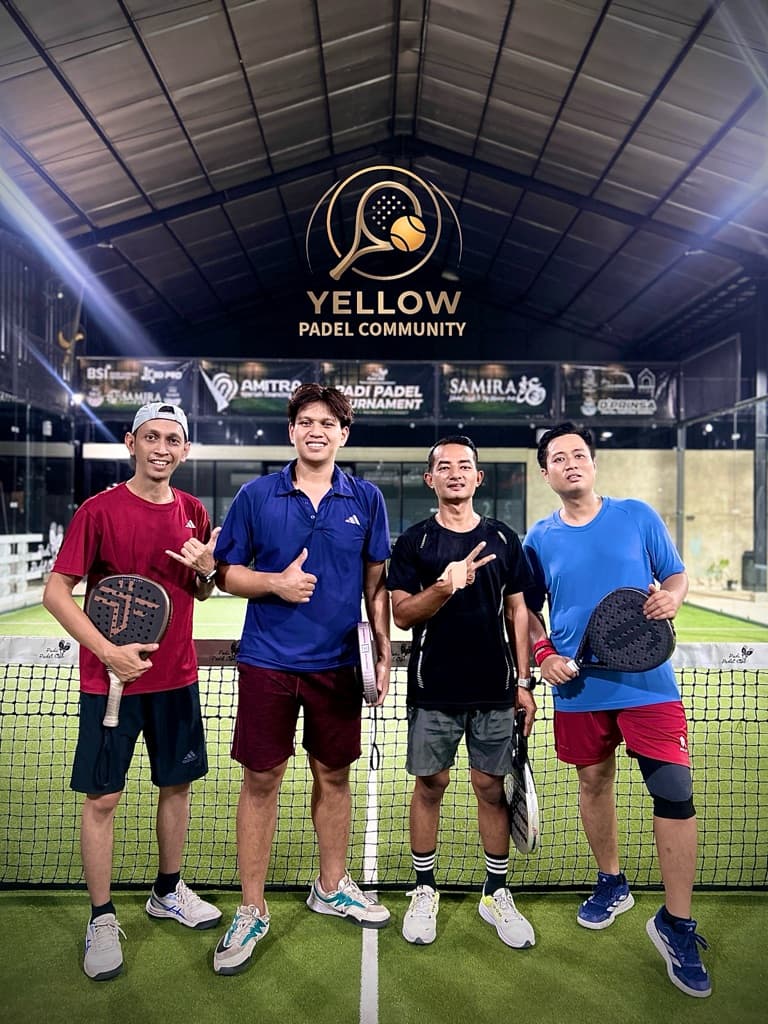 Yellow Padel Community media 1