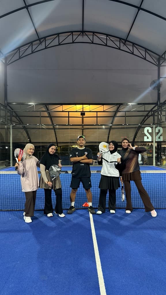 DGM PADEL BABES media 2