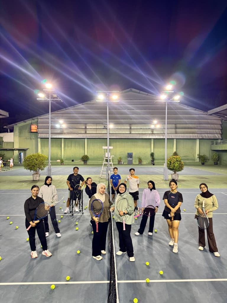 D’ TENNISKU media 5