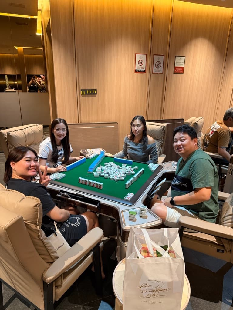 HARUSNYA PADEL & MAHJONG media 1
