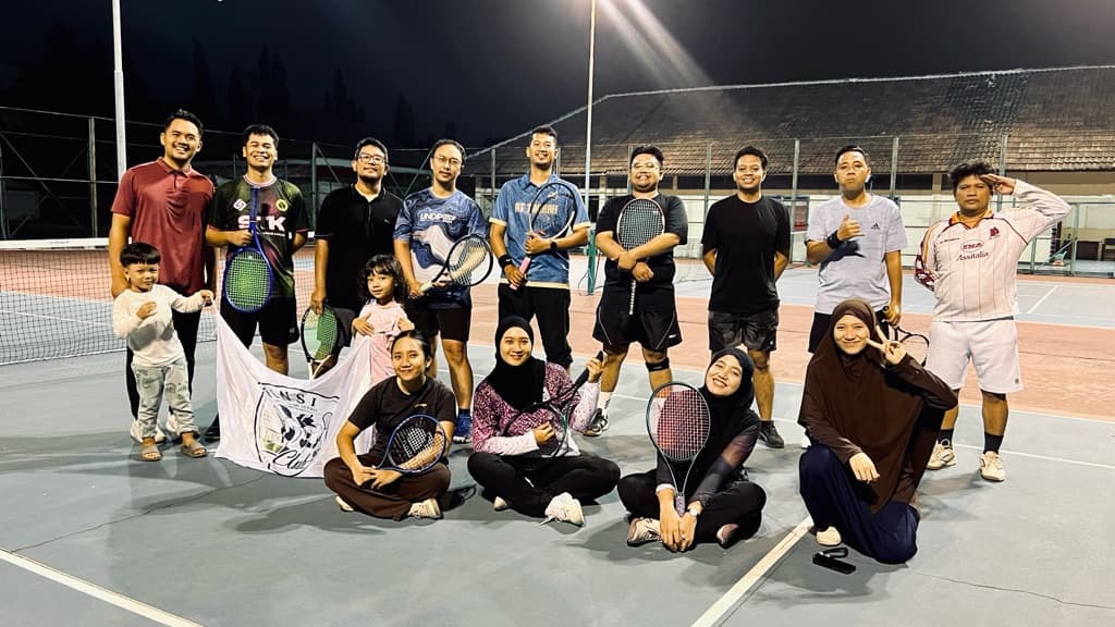 Tensi Club (Tennis Suami Istri) media 2