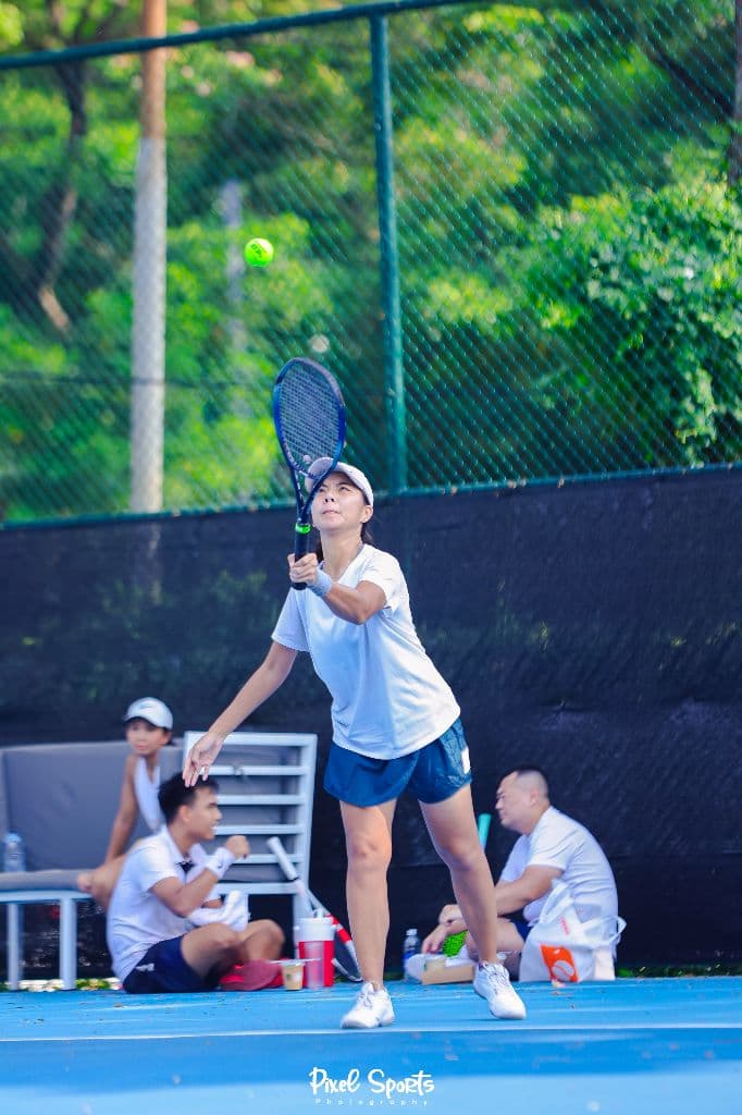 Fullswing Tennis Club media 3