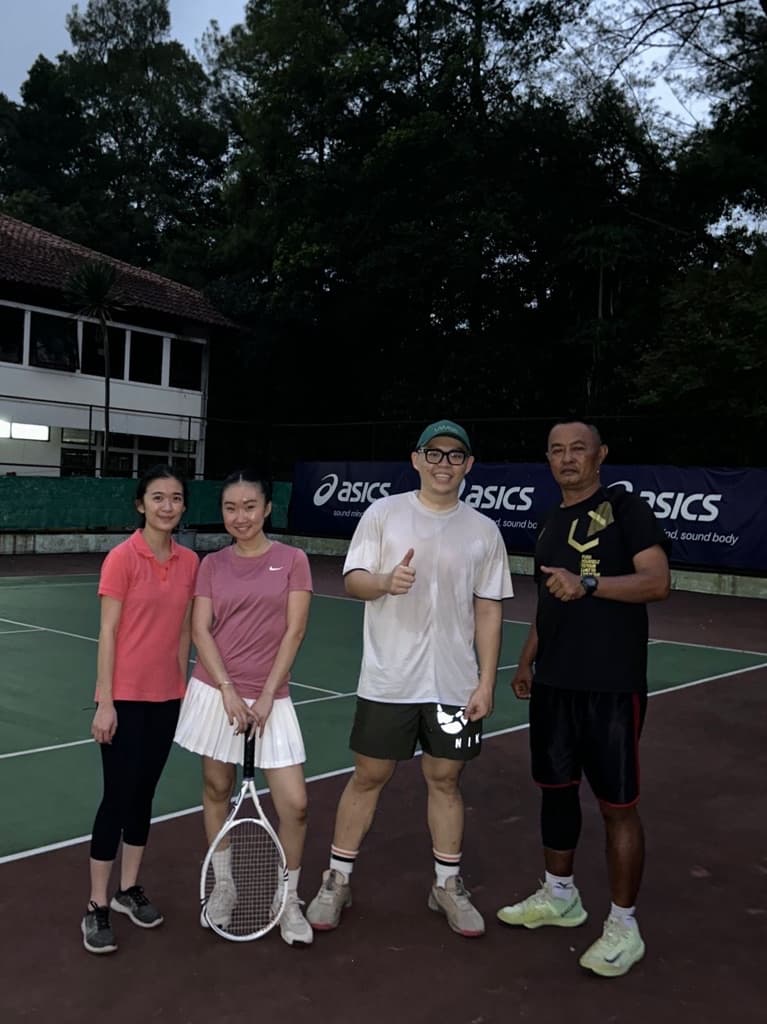 Tennis Manis Bandung media 2