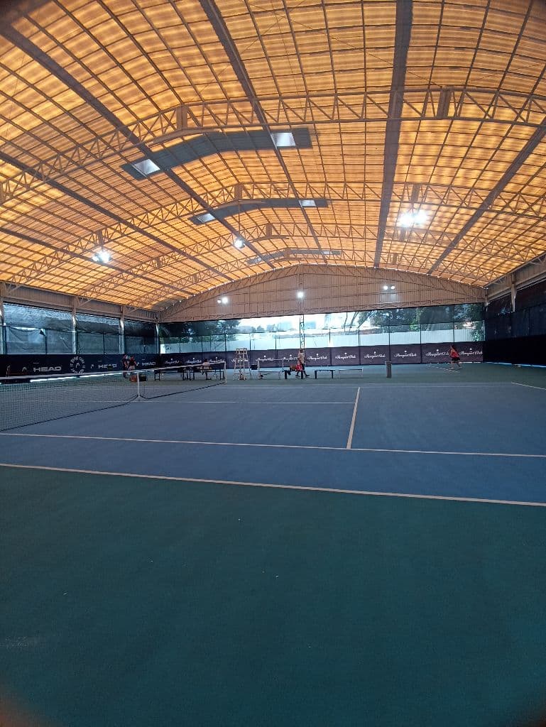 Cross Tennis media 2