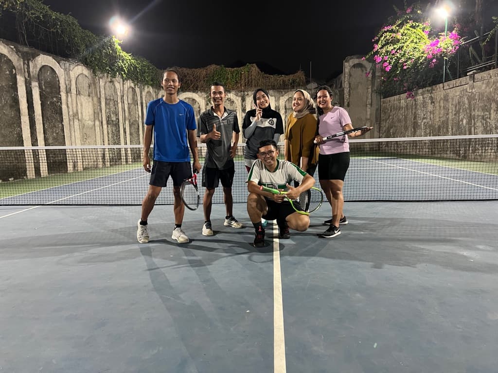 Follow Through Tennis Community media 6