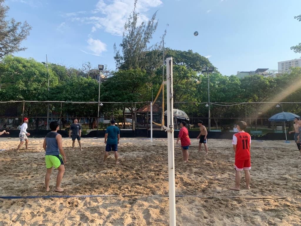 1-st beach volleyball & social club media 3