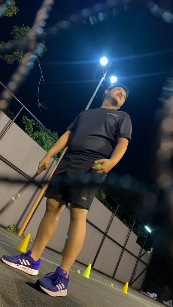 W Tennis Club Surabaya media 4