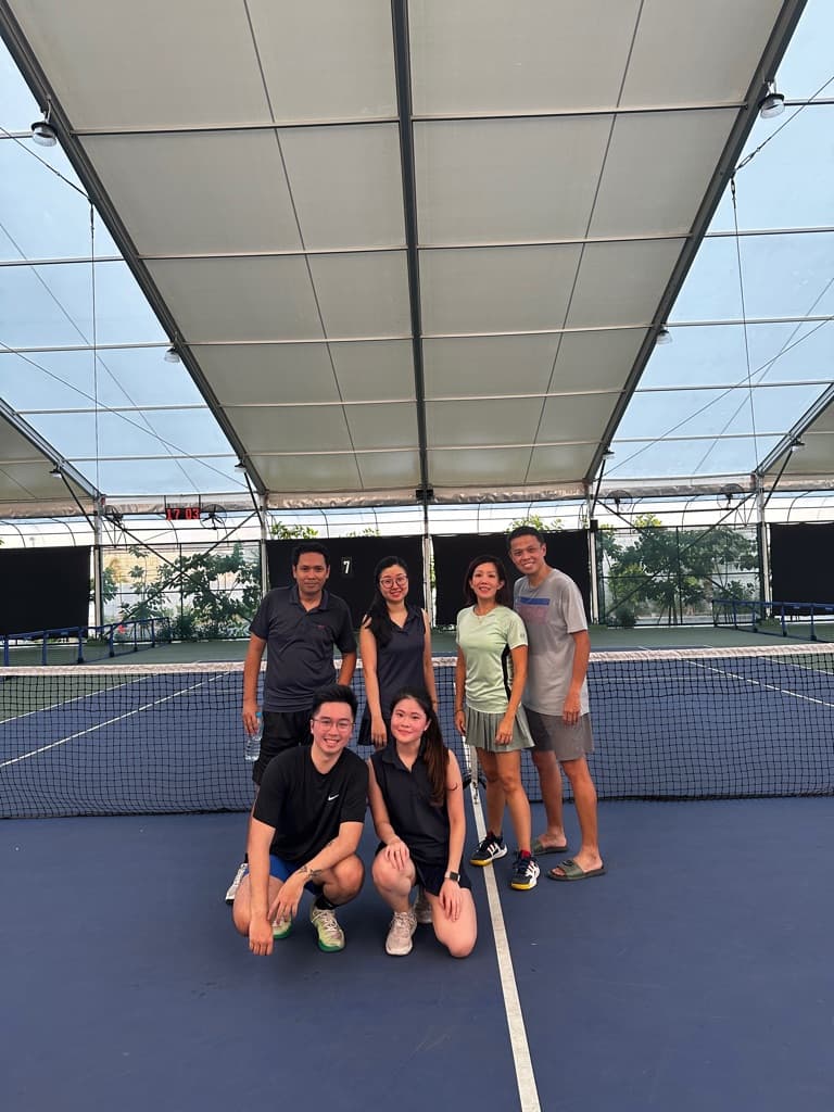 DEUCE TENNIS CLUB media 2
