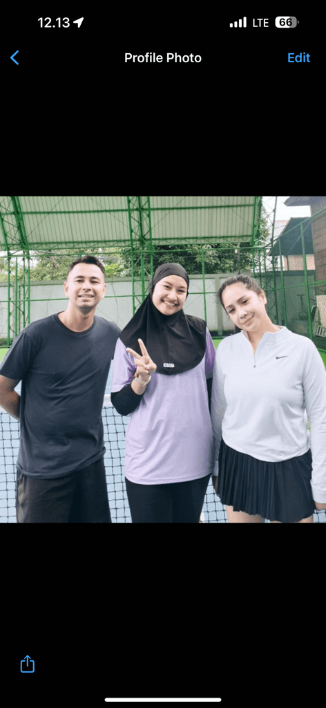 Open tennis class for newbie.  media 1