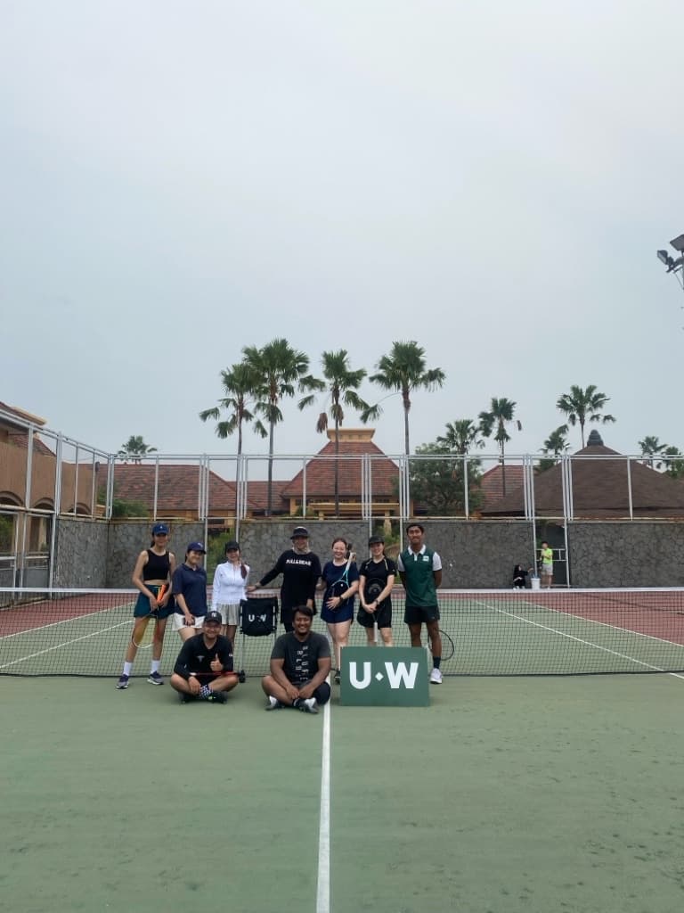 YUK TENNIS YUK media 2