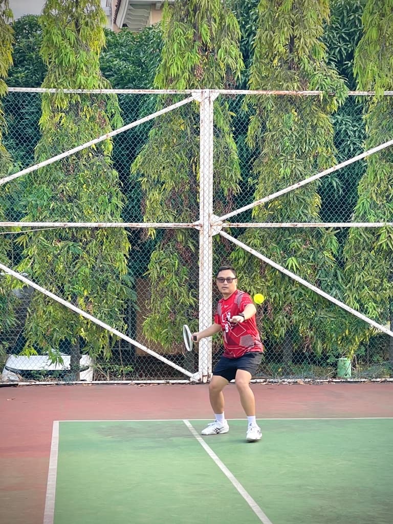Ngikut Tenis media 2