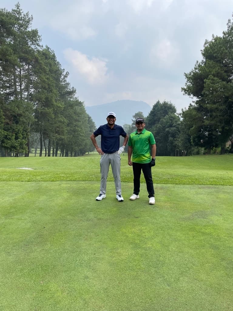 TIGER WOOD CLUB HOUSE  media 2