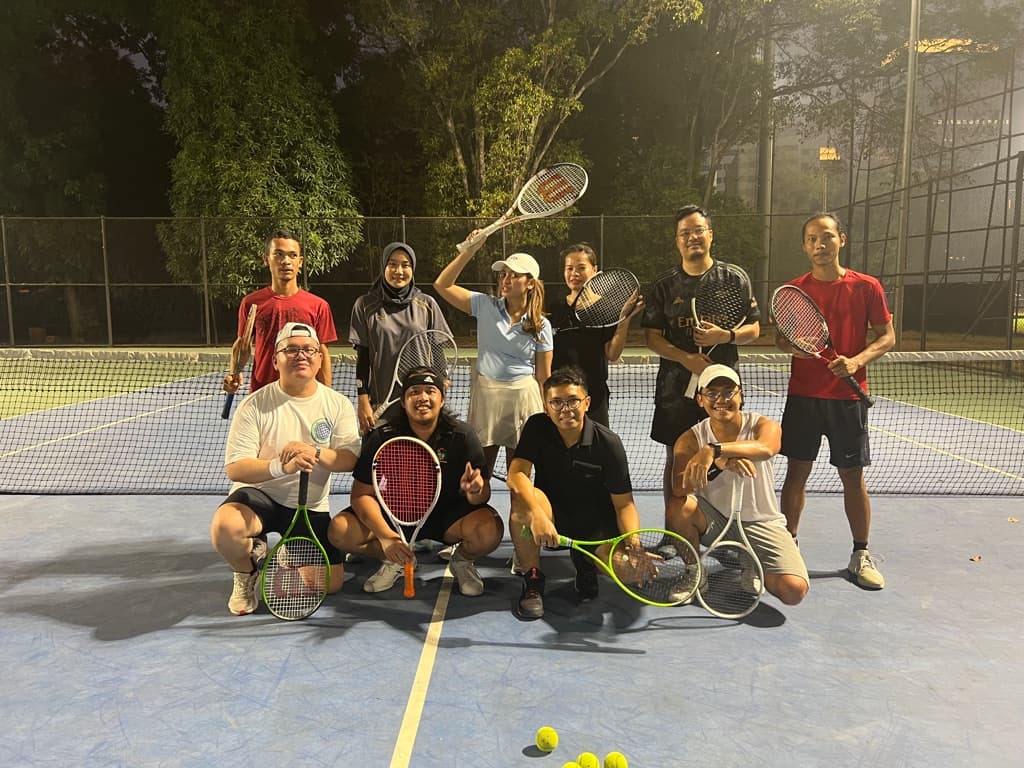 Follow Through Tennis Community media 4