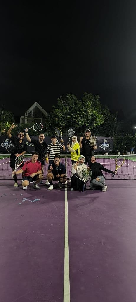 Tennisaurus media 1