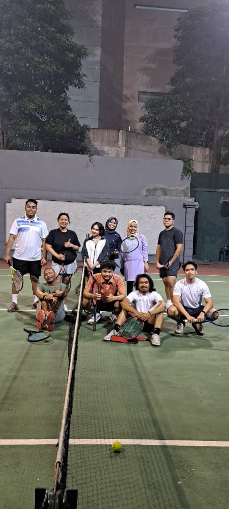 Swing 'N Spin media 4