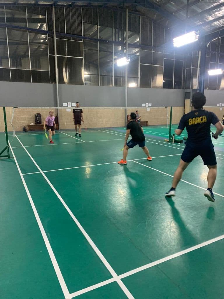 Tuesday Happy badminton at sbm petojo jakarta media 6