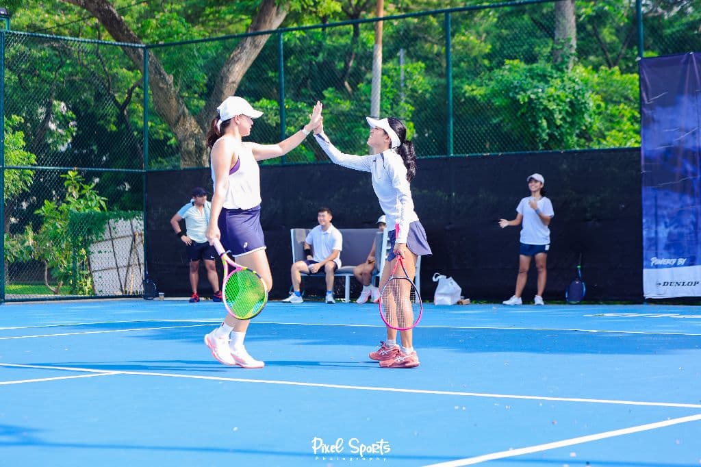 Fullswing Tennis Club media 4