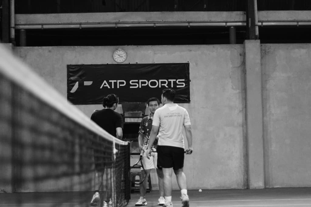 Tennis Jompo media 1