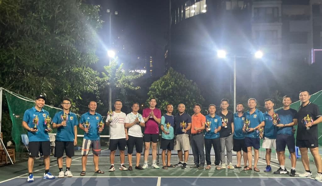 Rooftop Pickleball media 4