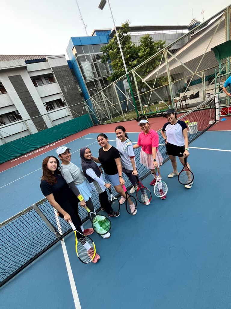 Sesukamu Tenis media 3