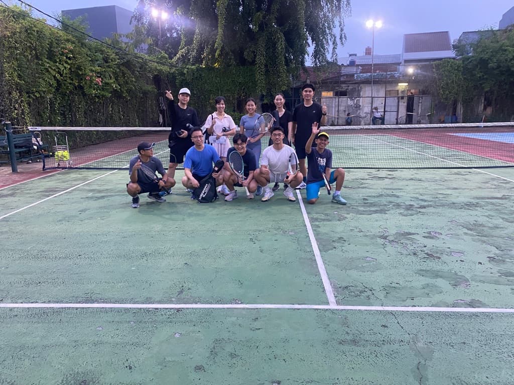 Bucket Tennis Club media 3