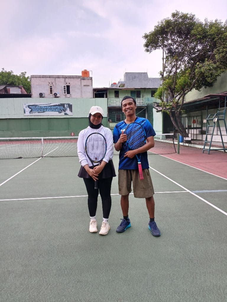 Leoni Tennis Squad Club media 2