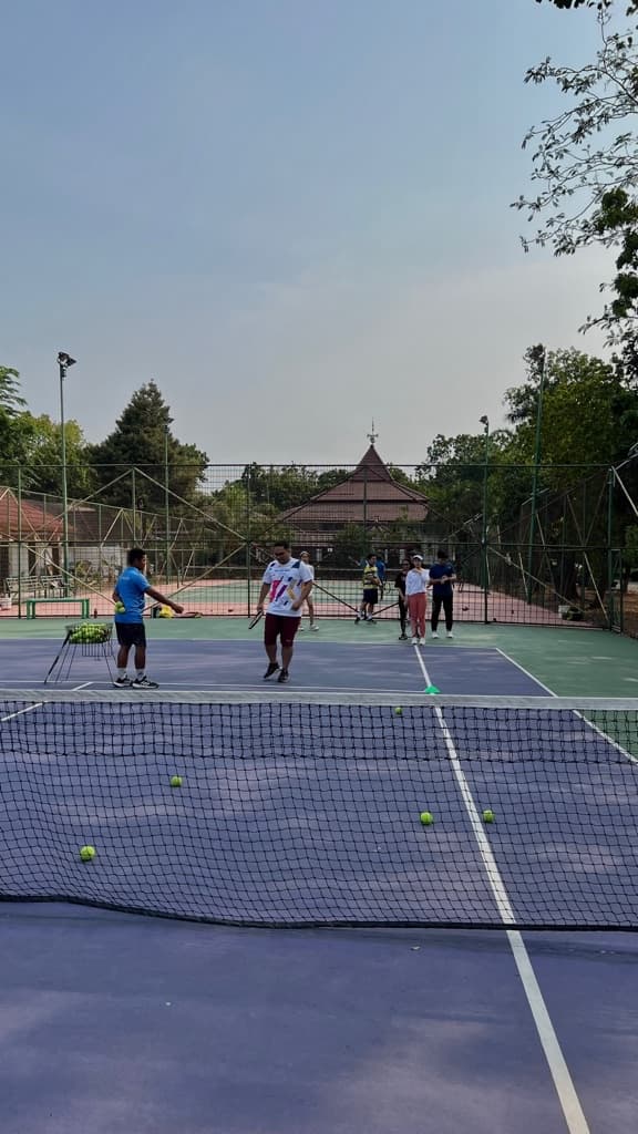 Tennis Leisures media 6