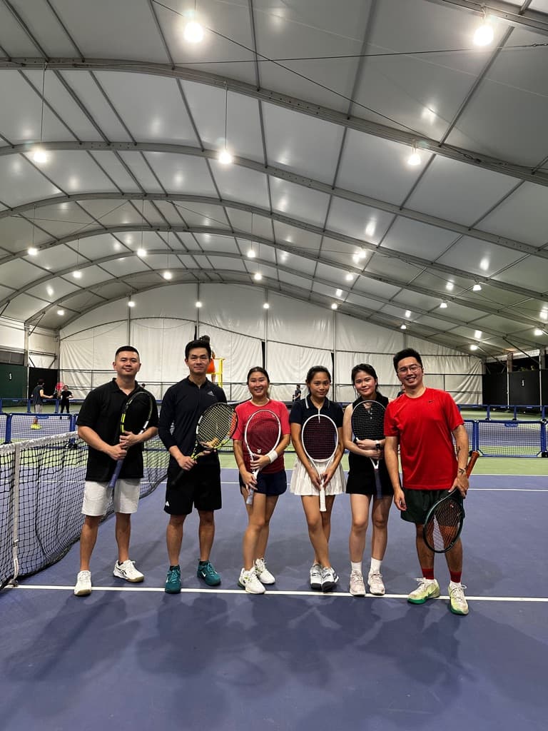 DEUCE TENNIS CLUB media 3